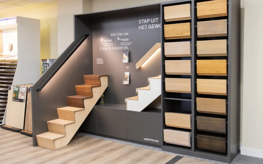 Aanhuis.nl Roosendaal Showroom traprenovaties