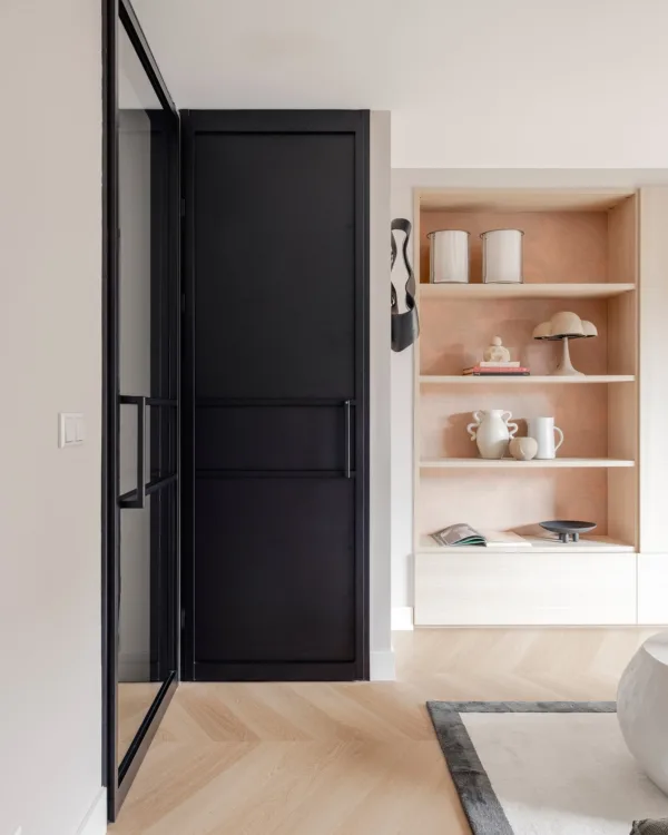 Zwarte taatsdeuren bij Aanhuis.nl