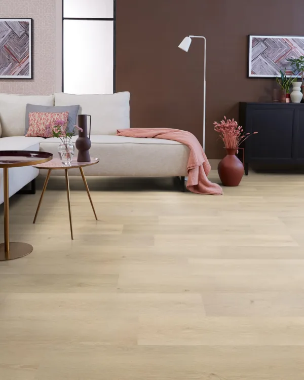 Evc-vloer dryback natural in de woonkamer