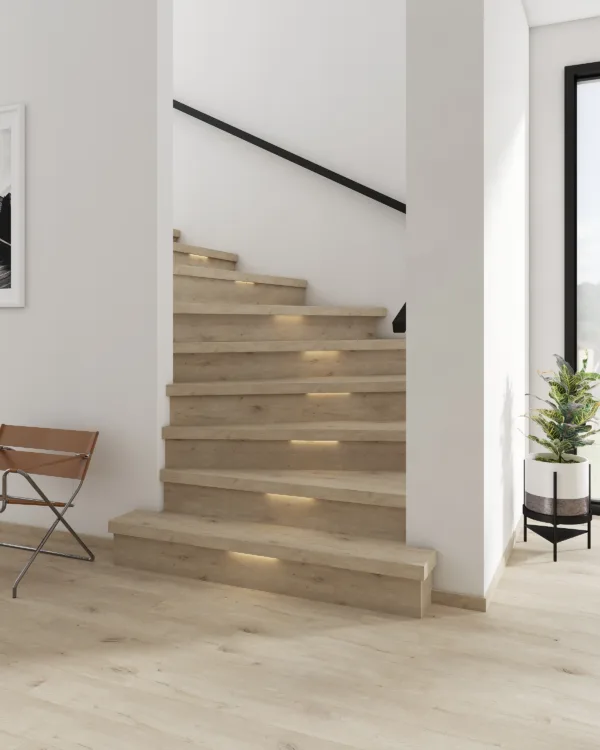 Coretec pvc houtlook traprenovatie door Aanhuis.nl