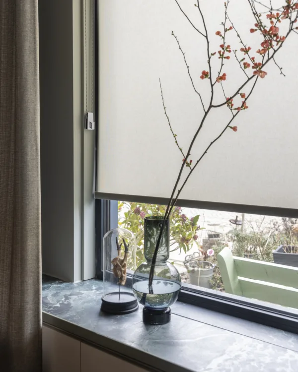 Luxaflex raamdecoratie bij Aanhuis.nl