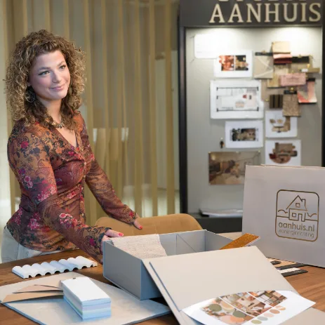 Advies op maat met de interieuradviespakketten van Aanhuis.nl voor vloeren, raamdecoratie en styling.